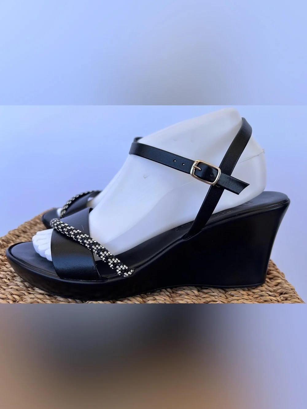 Italian Shoemakers‎ Suna High Wedge Sandals Rhinestone Detail Black Size 9.5W
